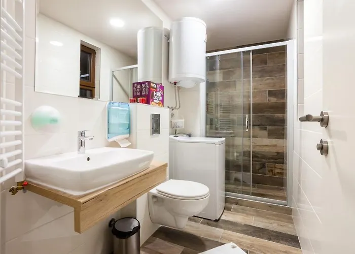 Time Out Wine 즐라티보